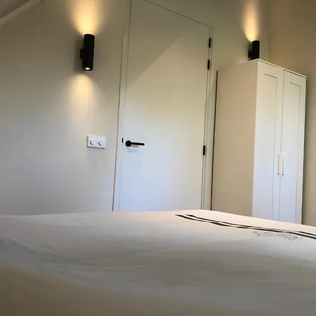 Holiday home Landgoed Nuwenhuys
